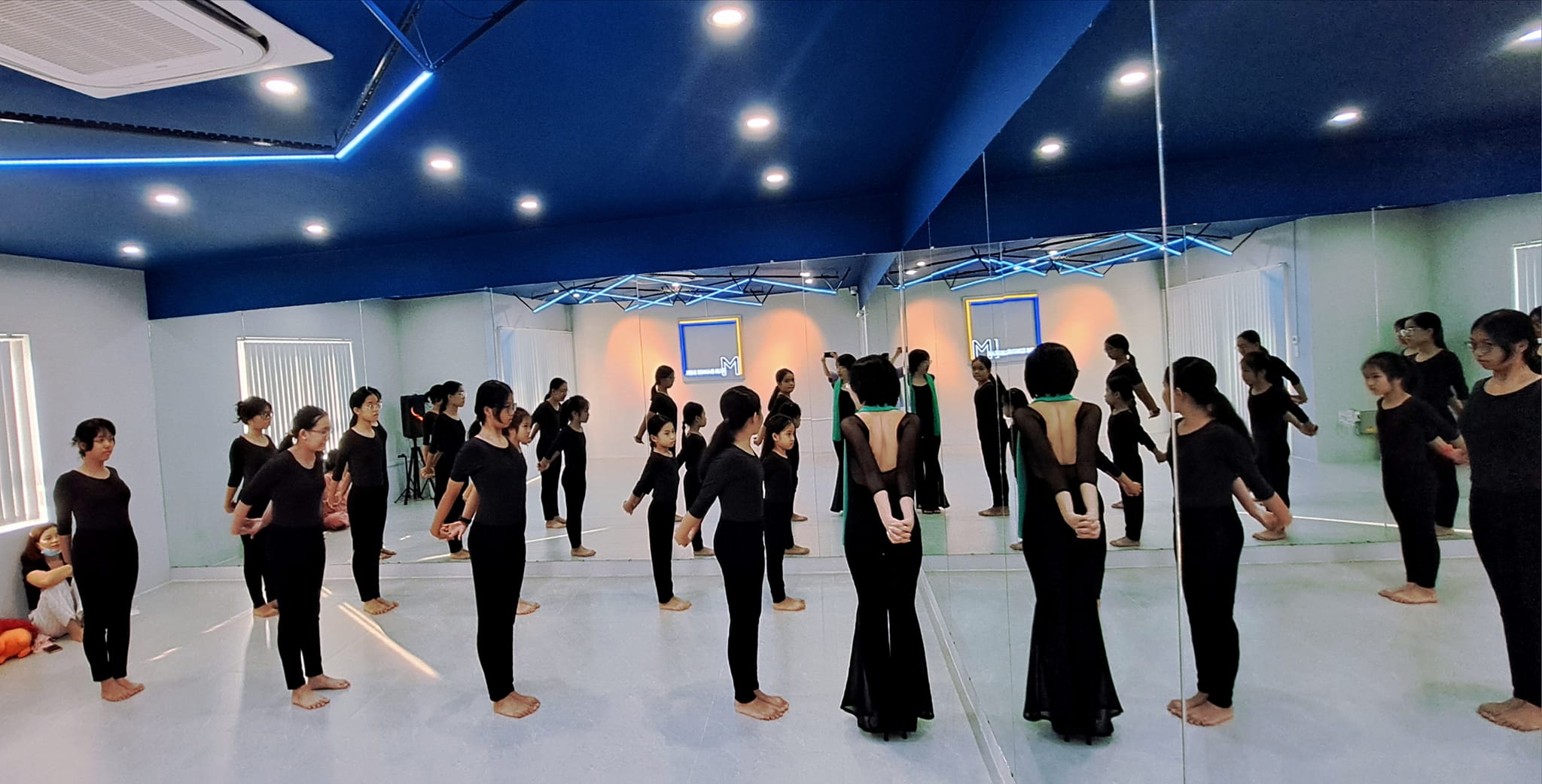 MX ACADEMY - ĐỊA CHỈ HỌC DANCE CỰC CHẤT TẠI VŨNG TÀU