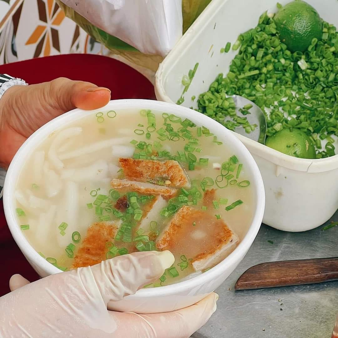 bánh canh bột xắt ở Vũng Tàu