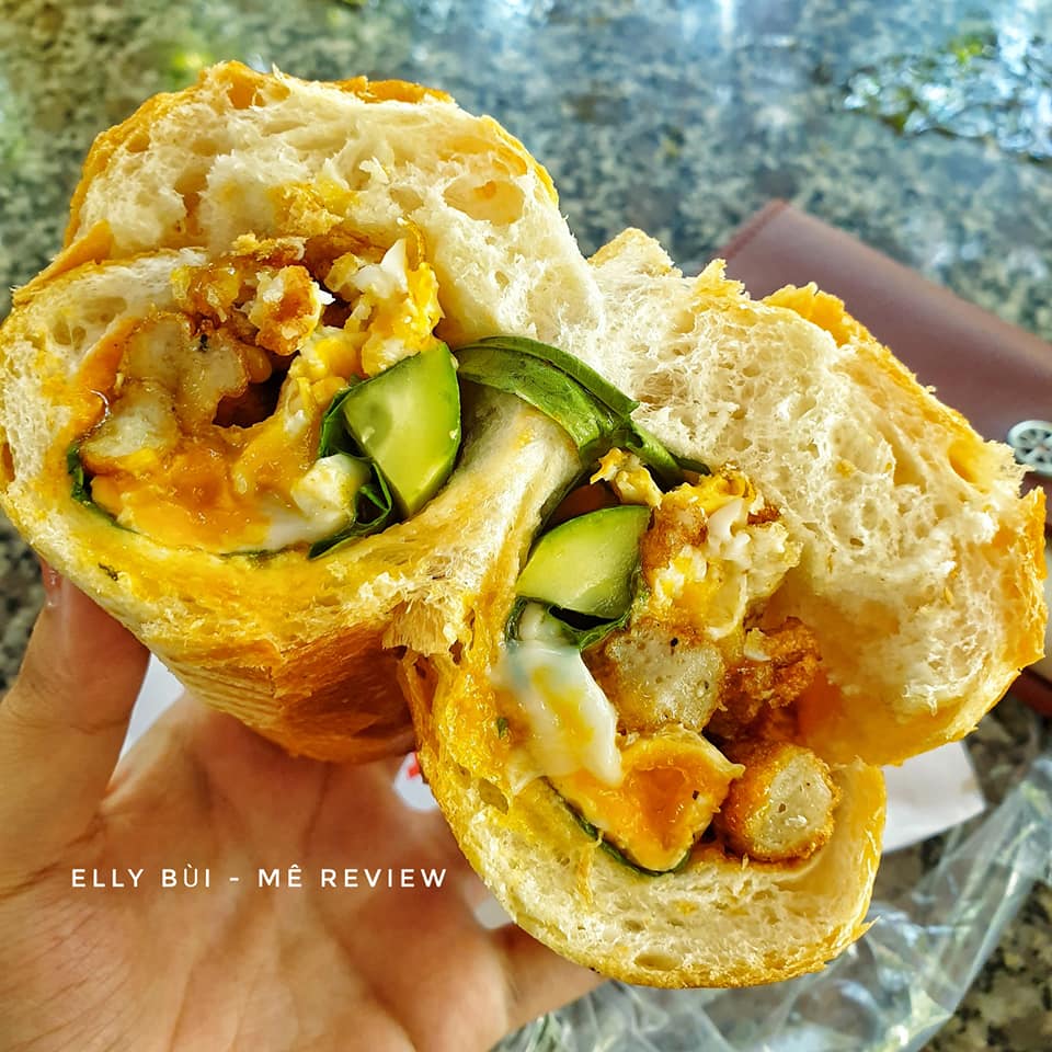 chả cá bánh mì Vũng Tàu