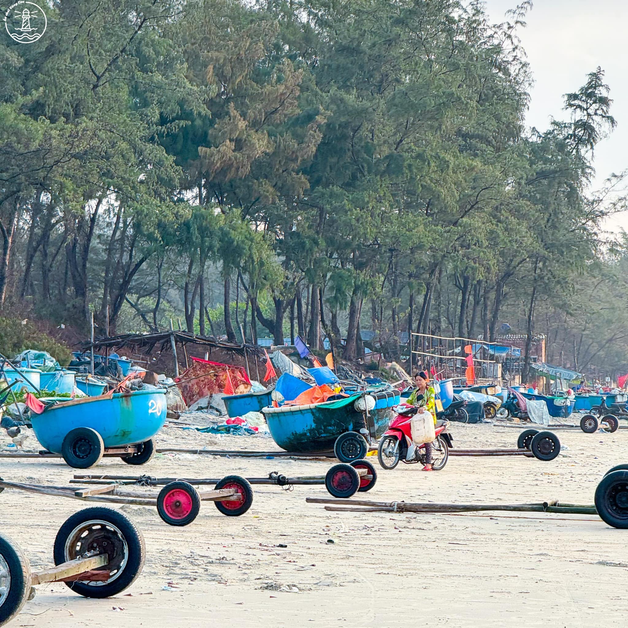 Bãi tắm Thủy Tiên