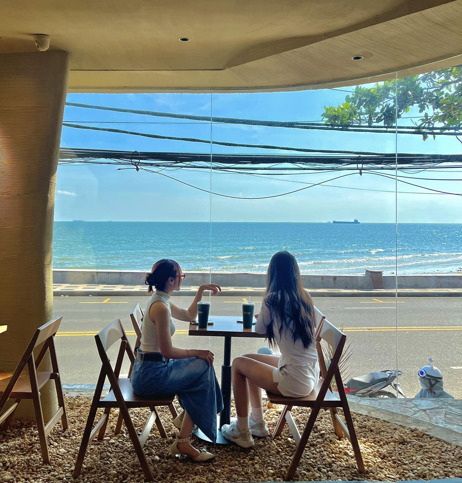 cafe view biển Vũng Tàu 2025