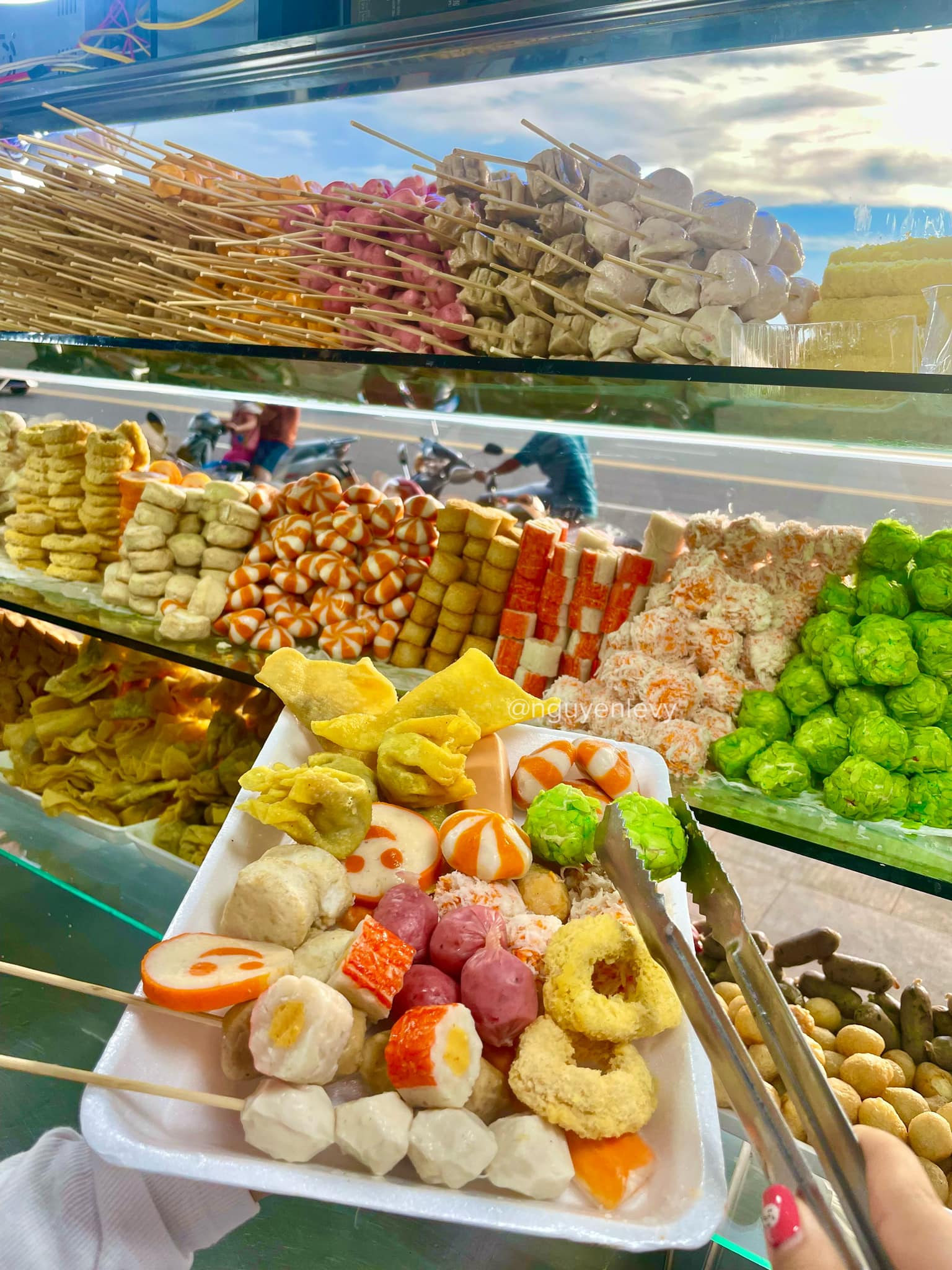 ăn vặt tại Bãi Trước