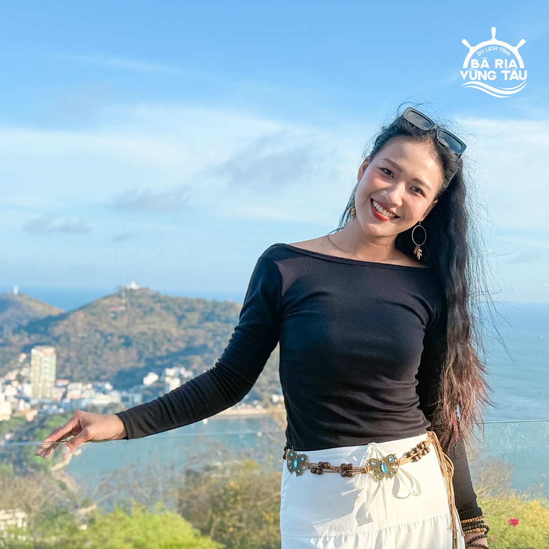 tour đêm Hồ Mây