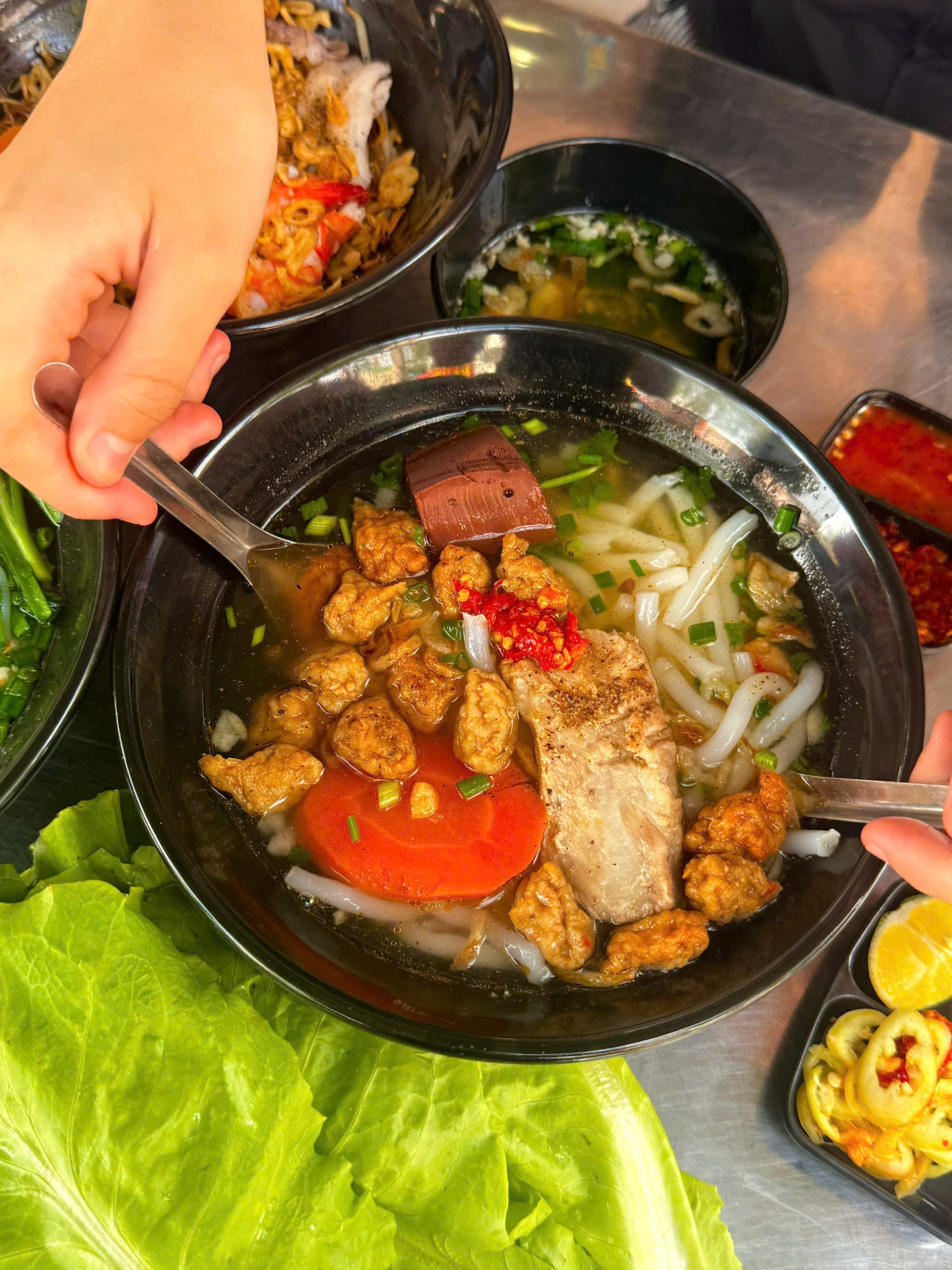 hủ tiếu Rùa Vàng