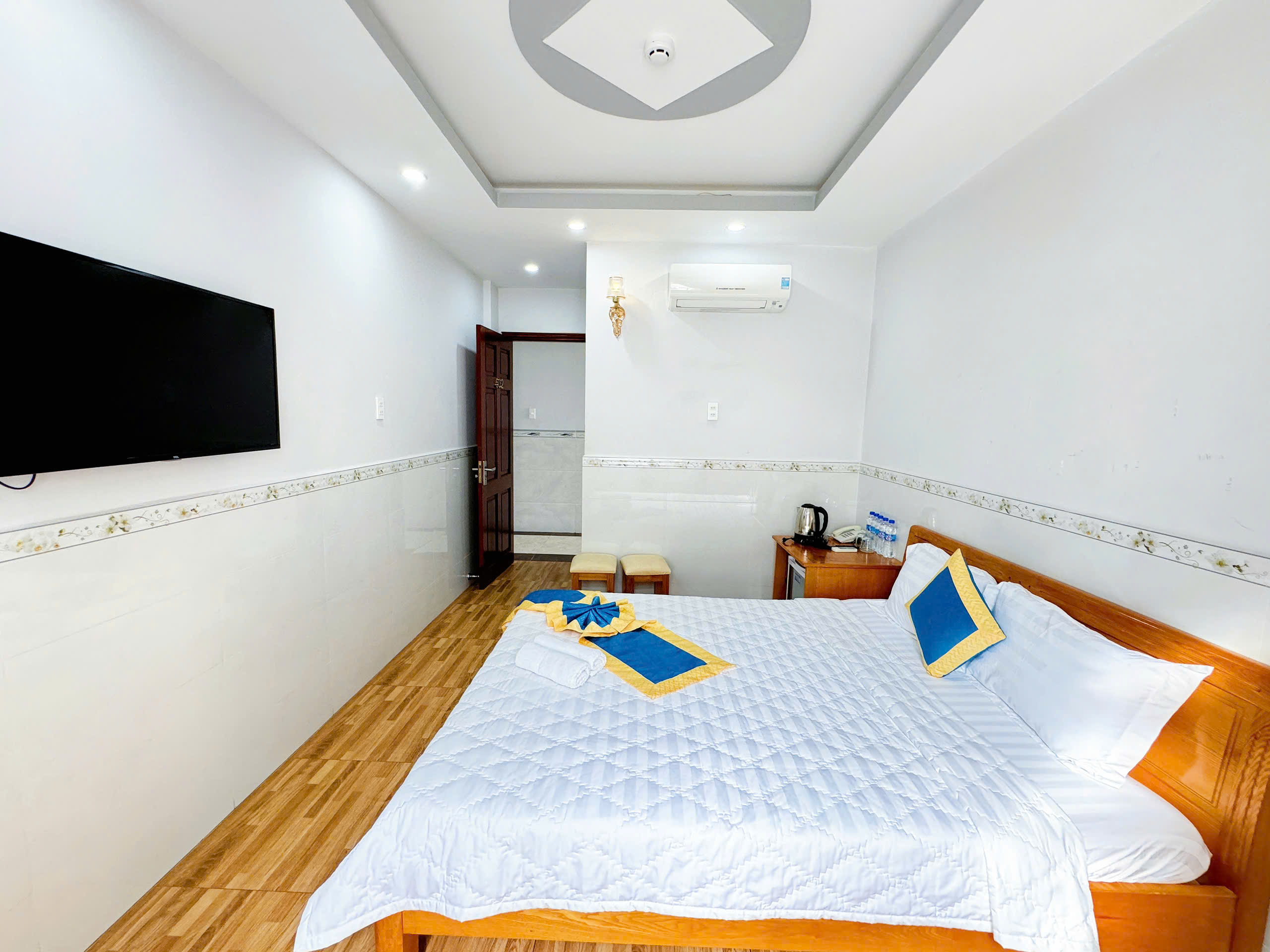 Hoàng Minh Hotel