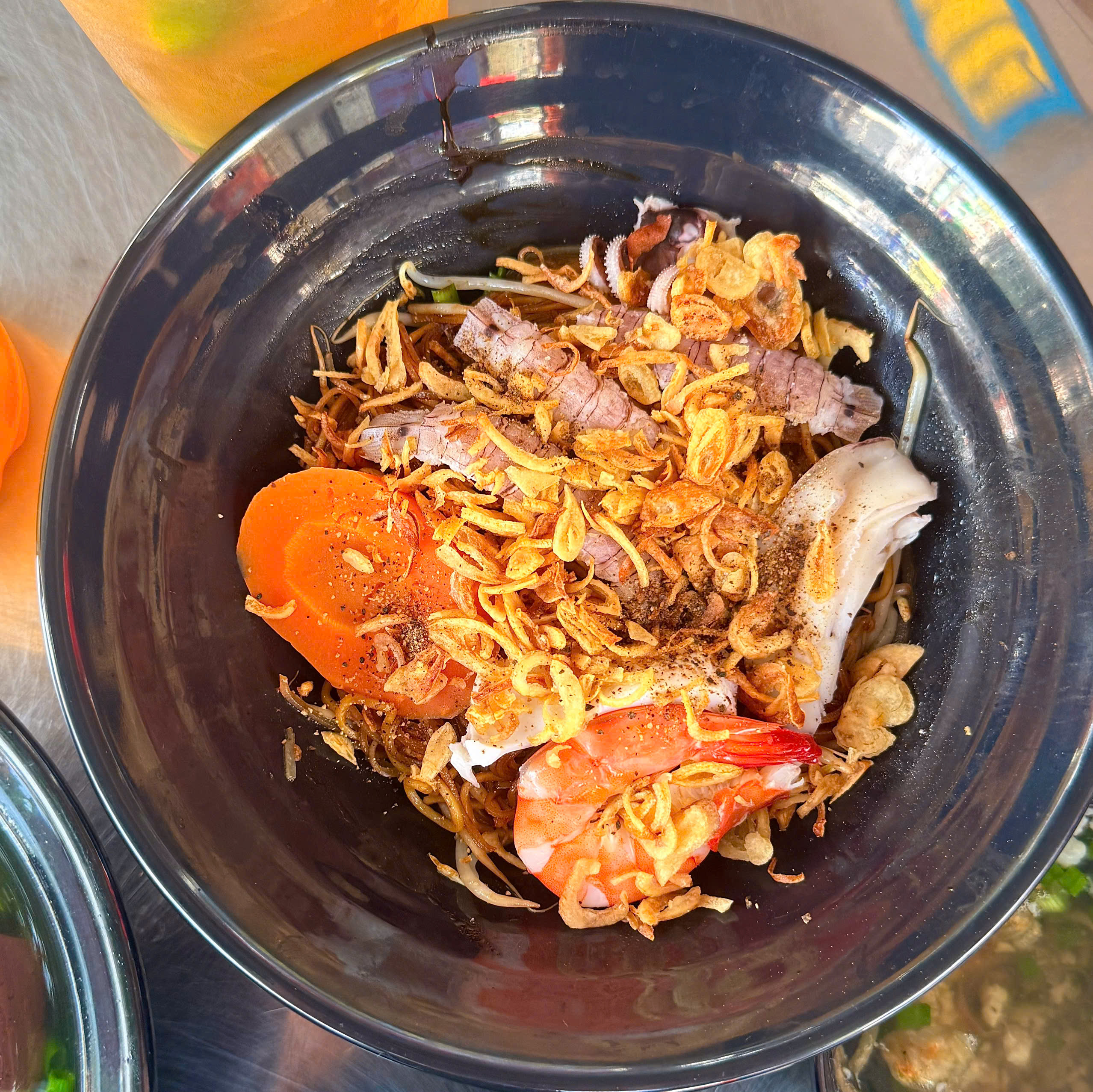 hủ tiếu Rùa Vàng