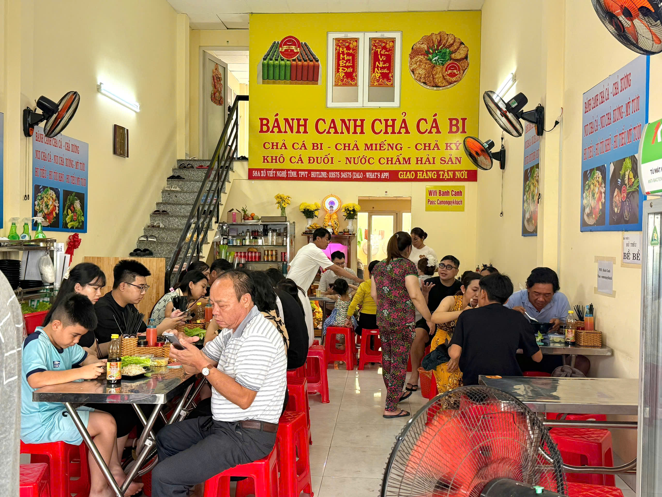 hủ tiếu Rùa Vàng