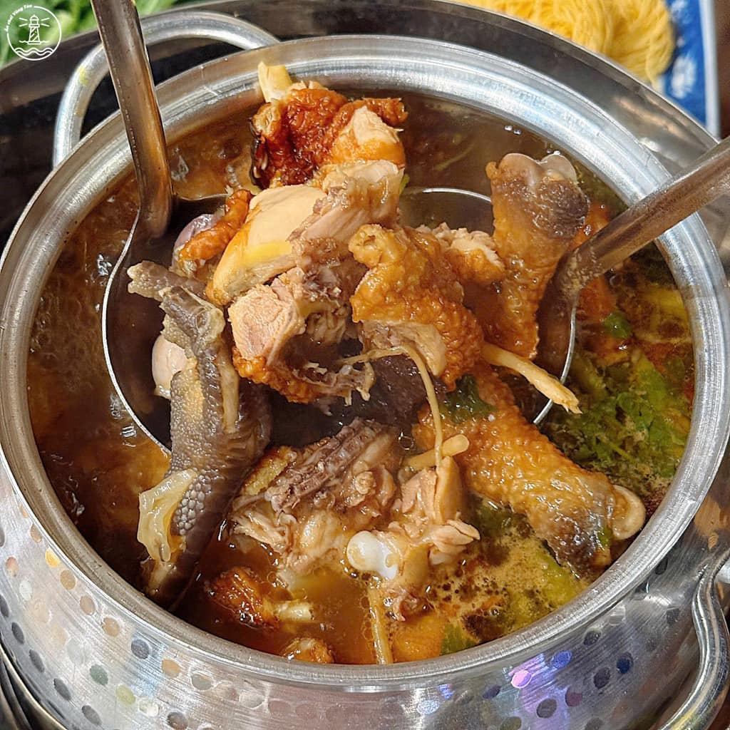 địa điểm ăn chơi Bãi Trước