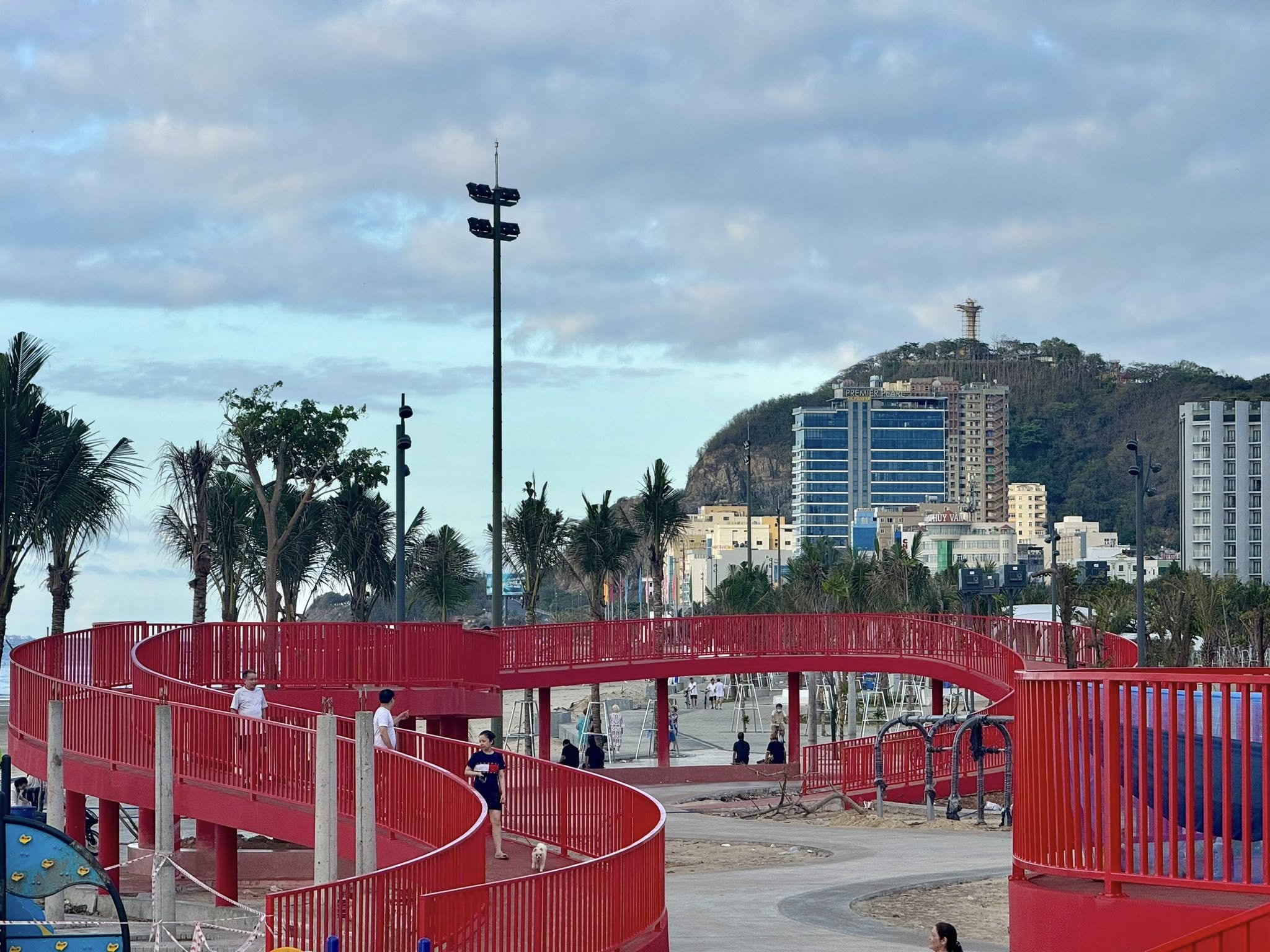 Công viên Bãi Sau