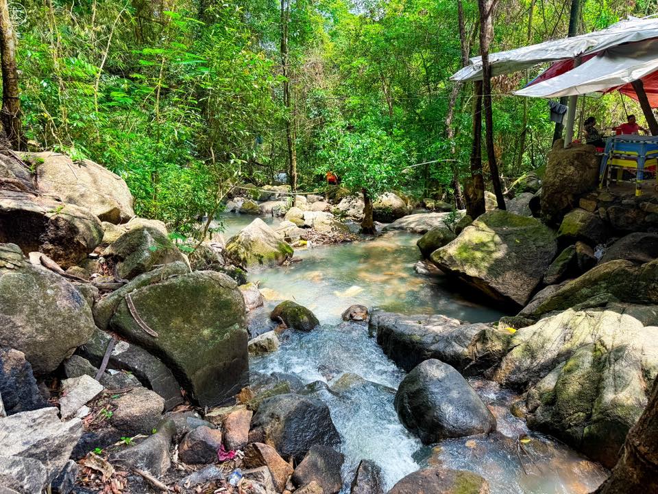 suối Tiên núi Dinh