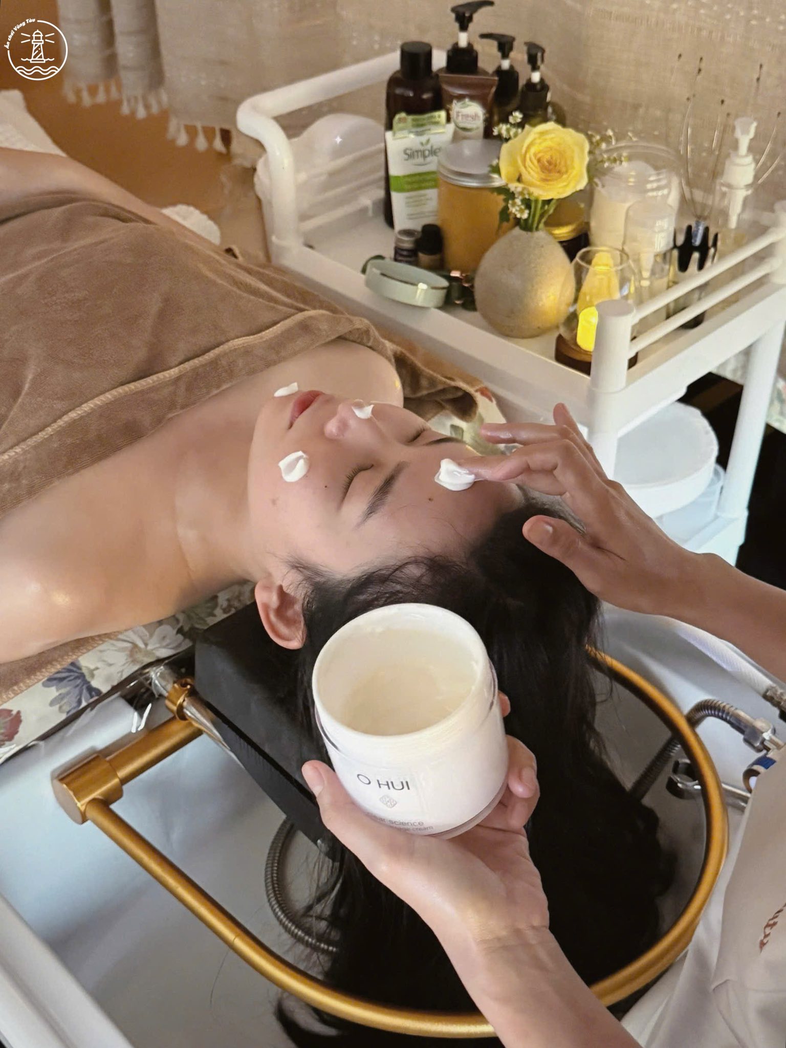 Rose massage gội đầu dưỡng sinh