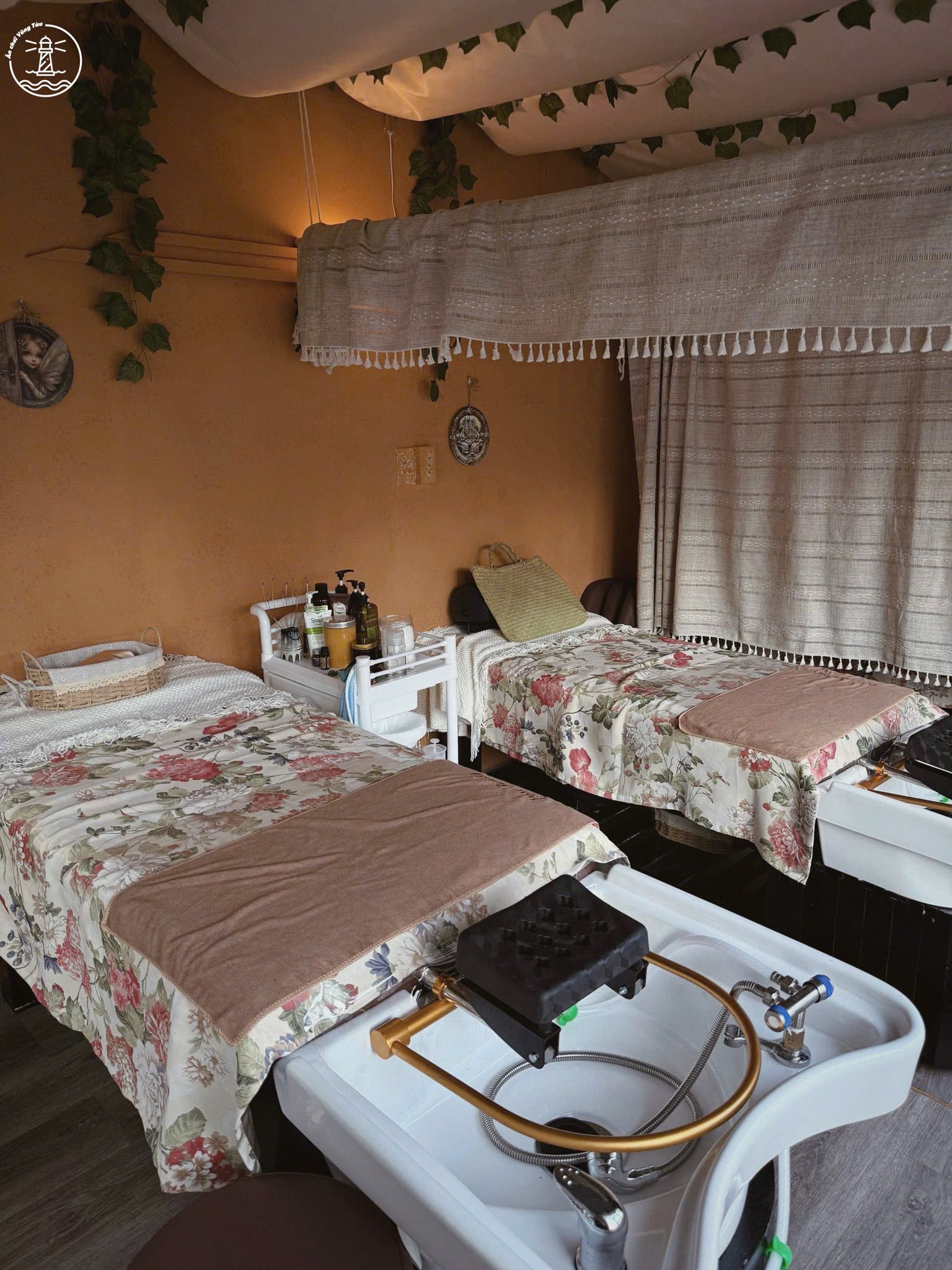 Rose massage gội đầu dưỡng sinh