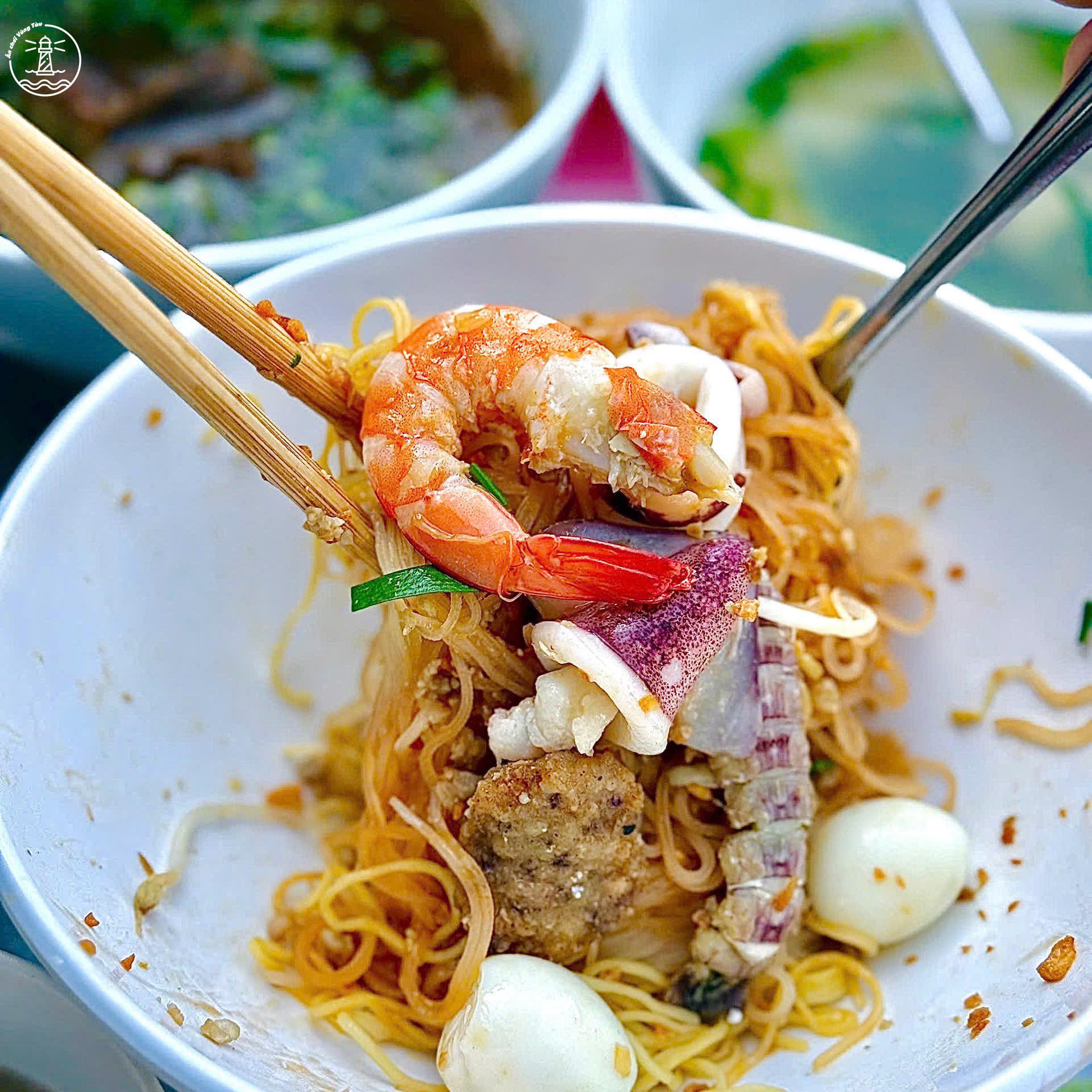 top 12 quán hủ tiếu mực Vũng Tàu