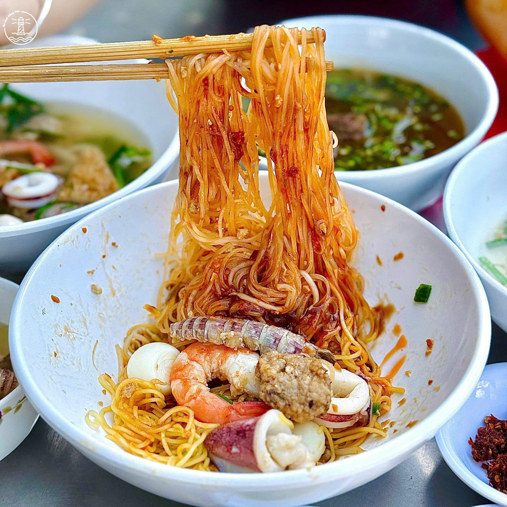 top 12 quán hủ tiếu mực Vũng Tàu