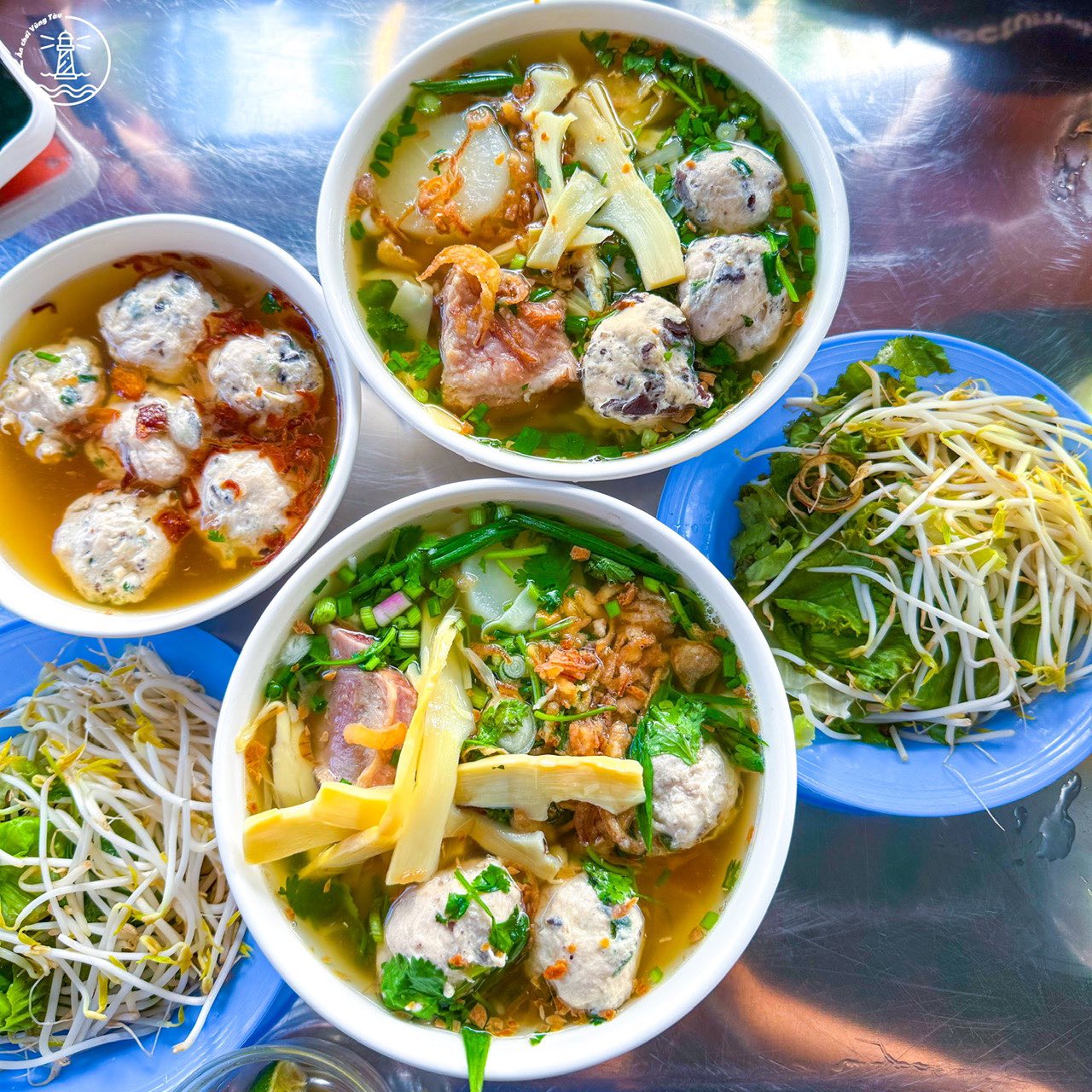 ăn sáng địa phương Vũng Tàu