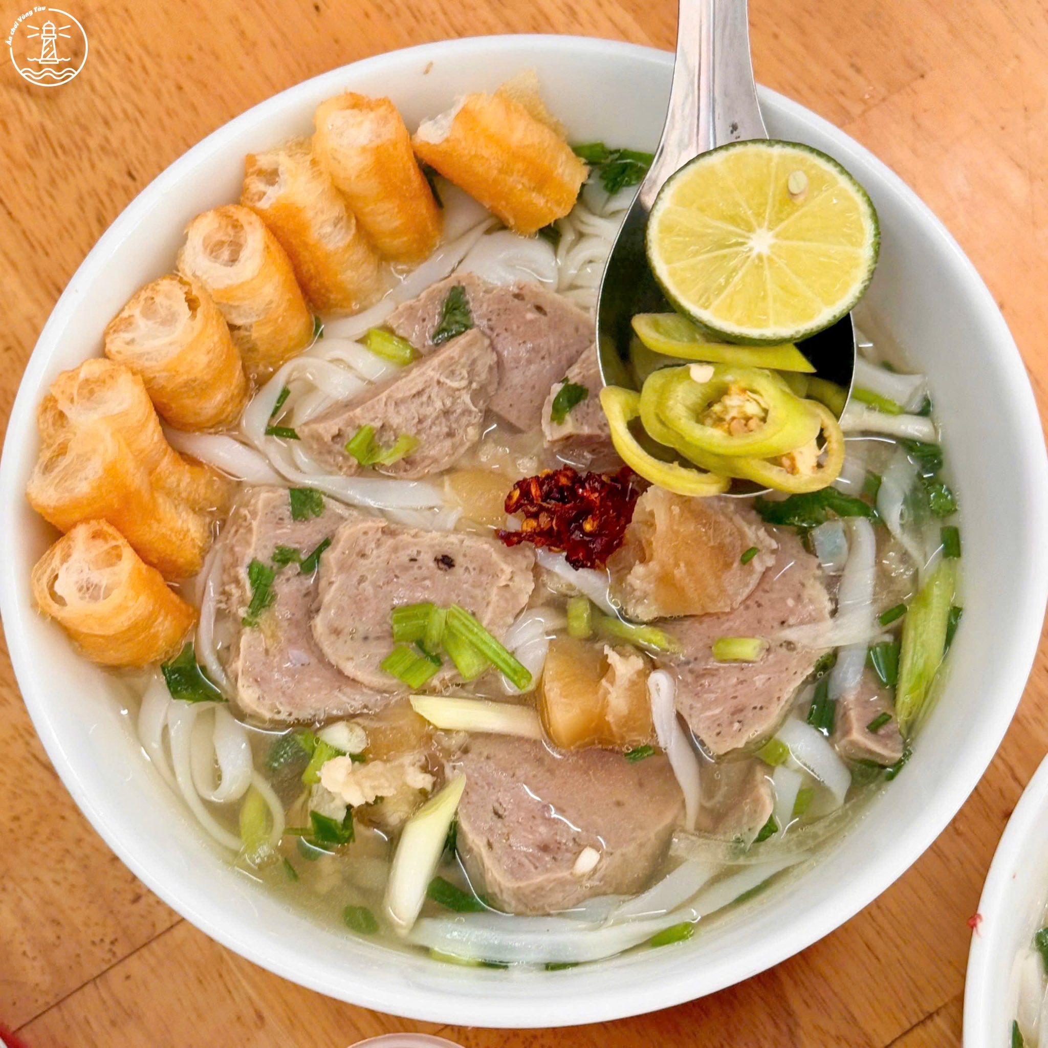 ăn sáng địa phương Vũng Tàu