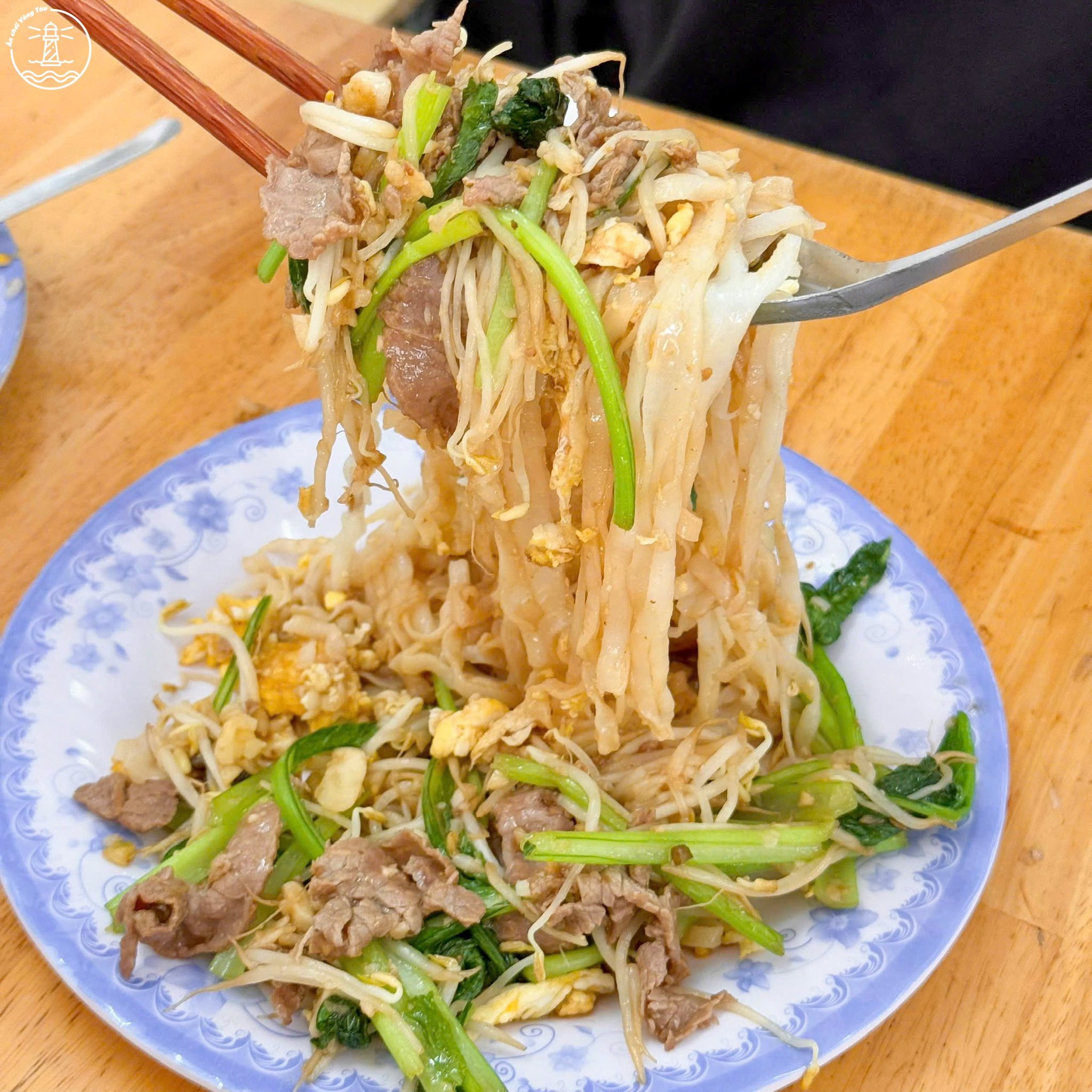 ăn sáng địa phương Vũng Tàu