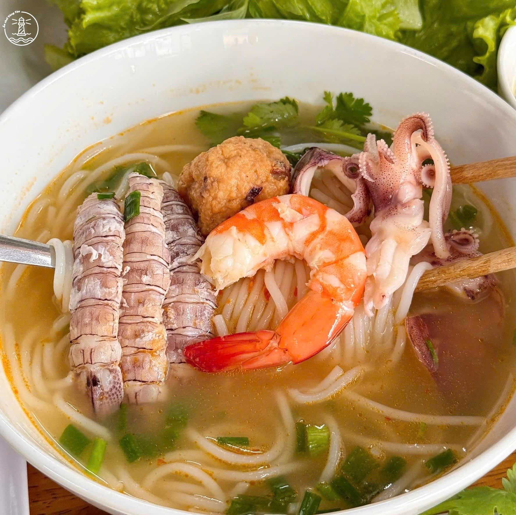 quán ăn sáng bãi sau