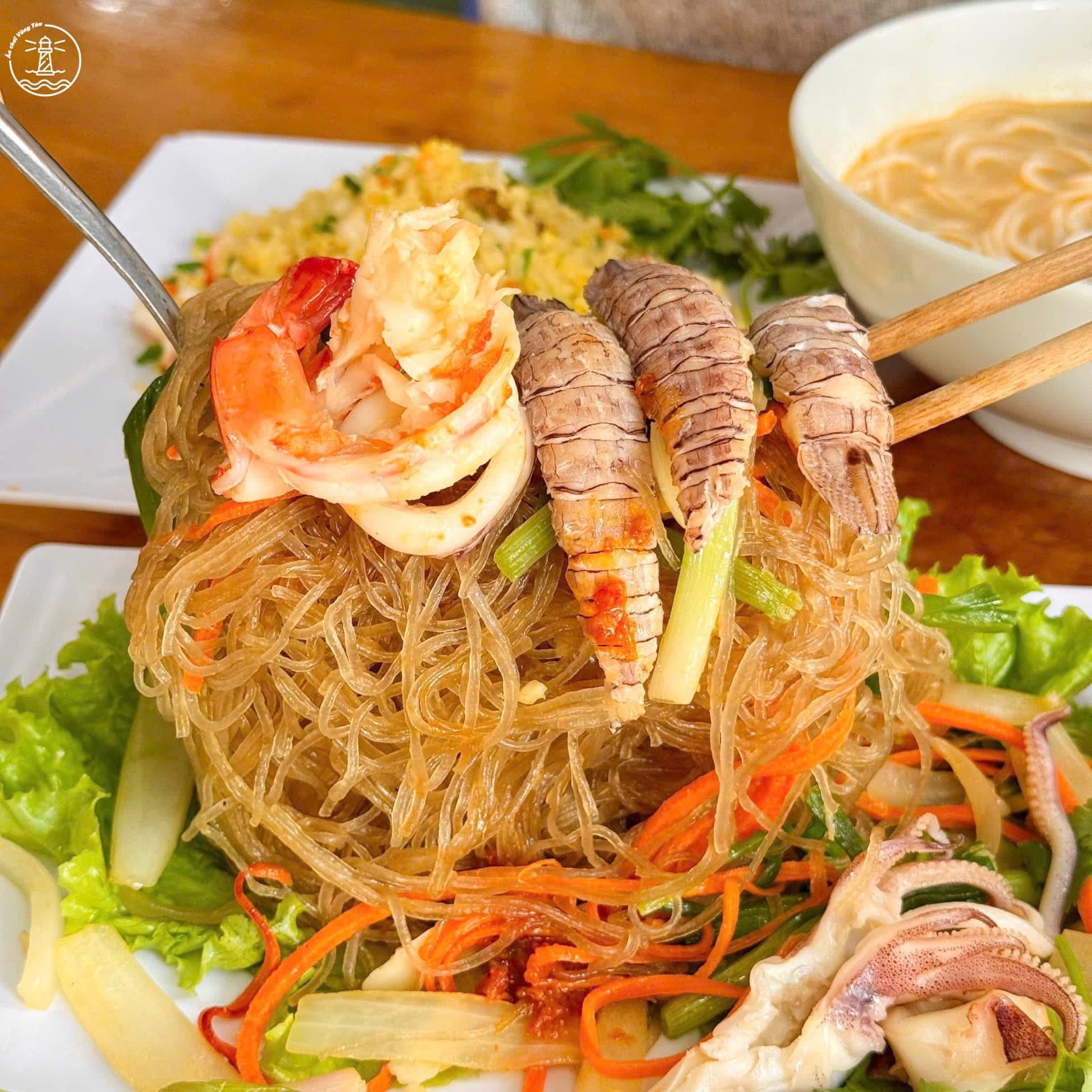 quán ăn sáng bãi sau