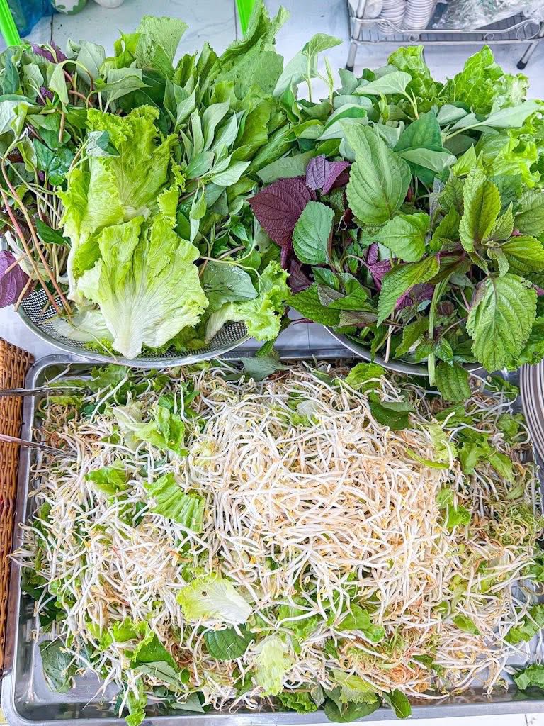 quán ăn sáng bãi sau