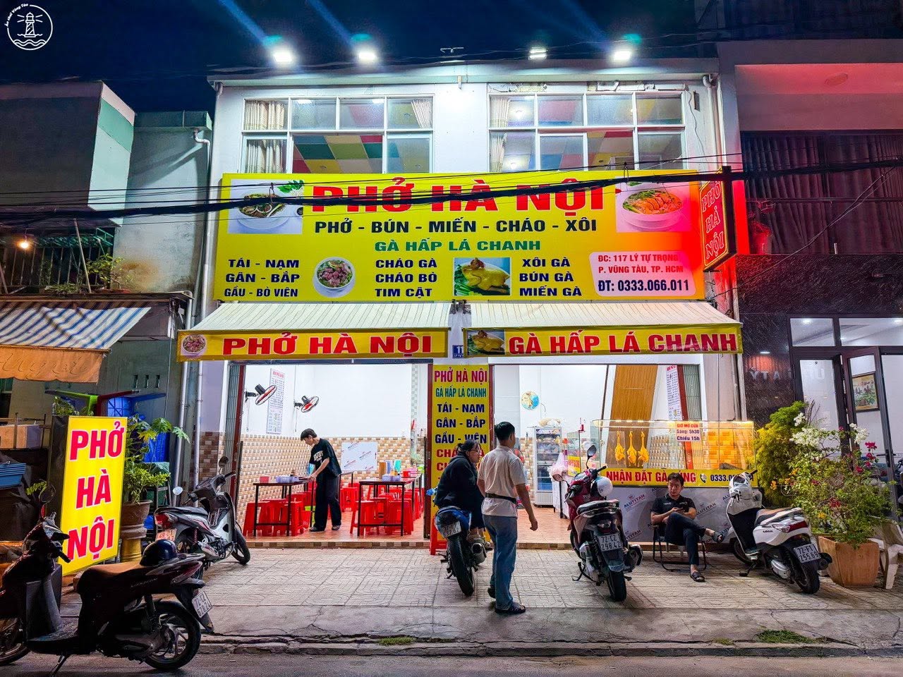 tiệm phở gần Bãi Sau