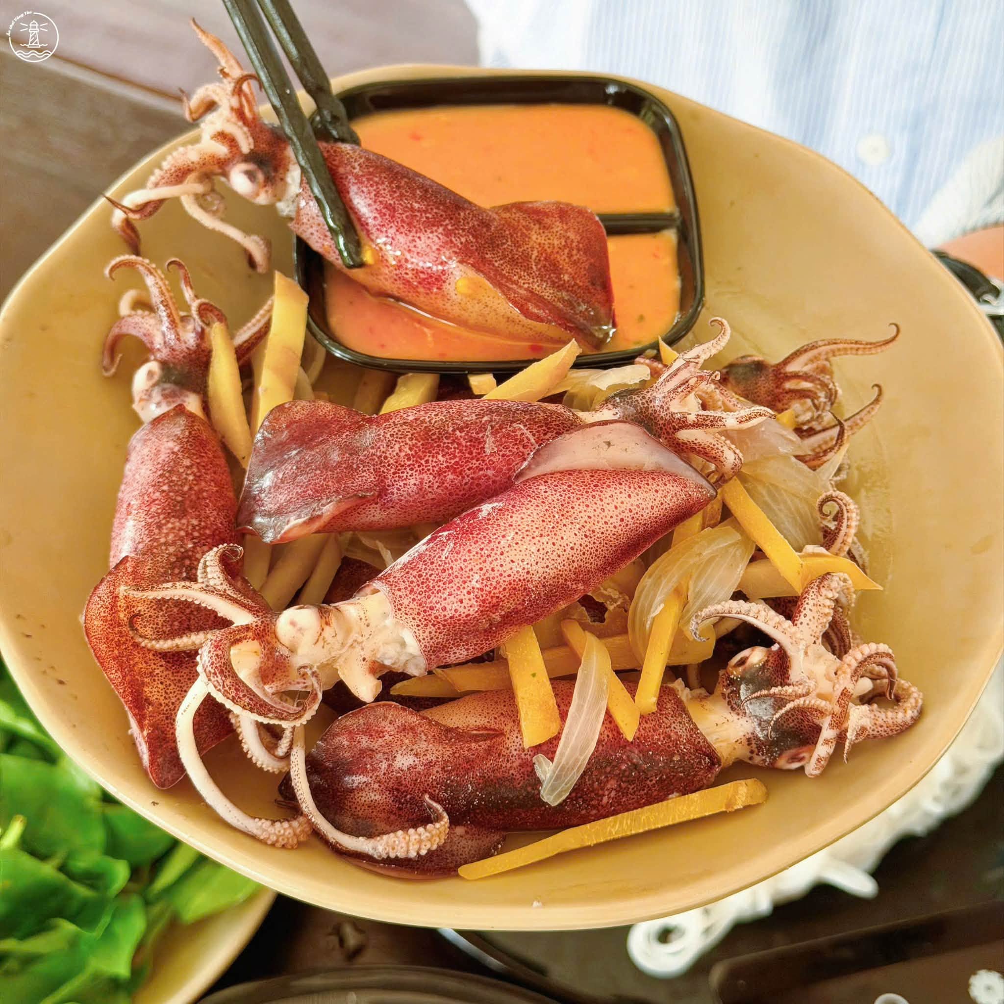 vườn nhãn Bác Thẩm tại Lộc An