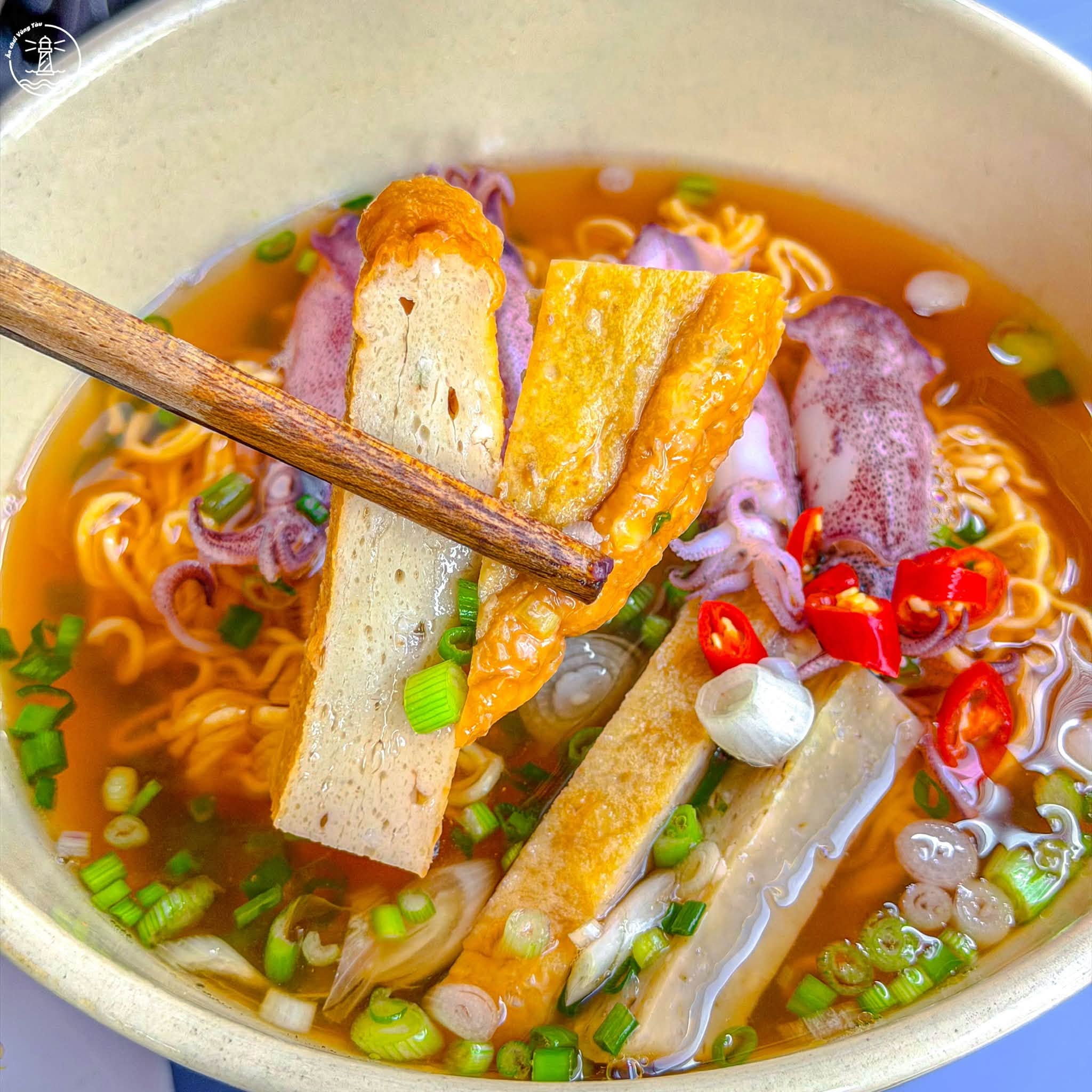Mì mực Vũng Tàu