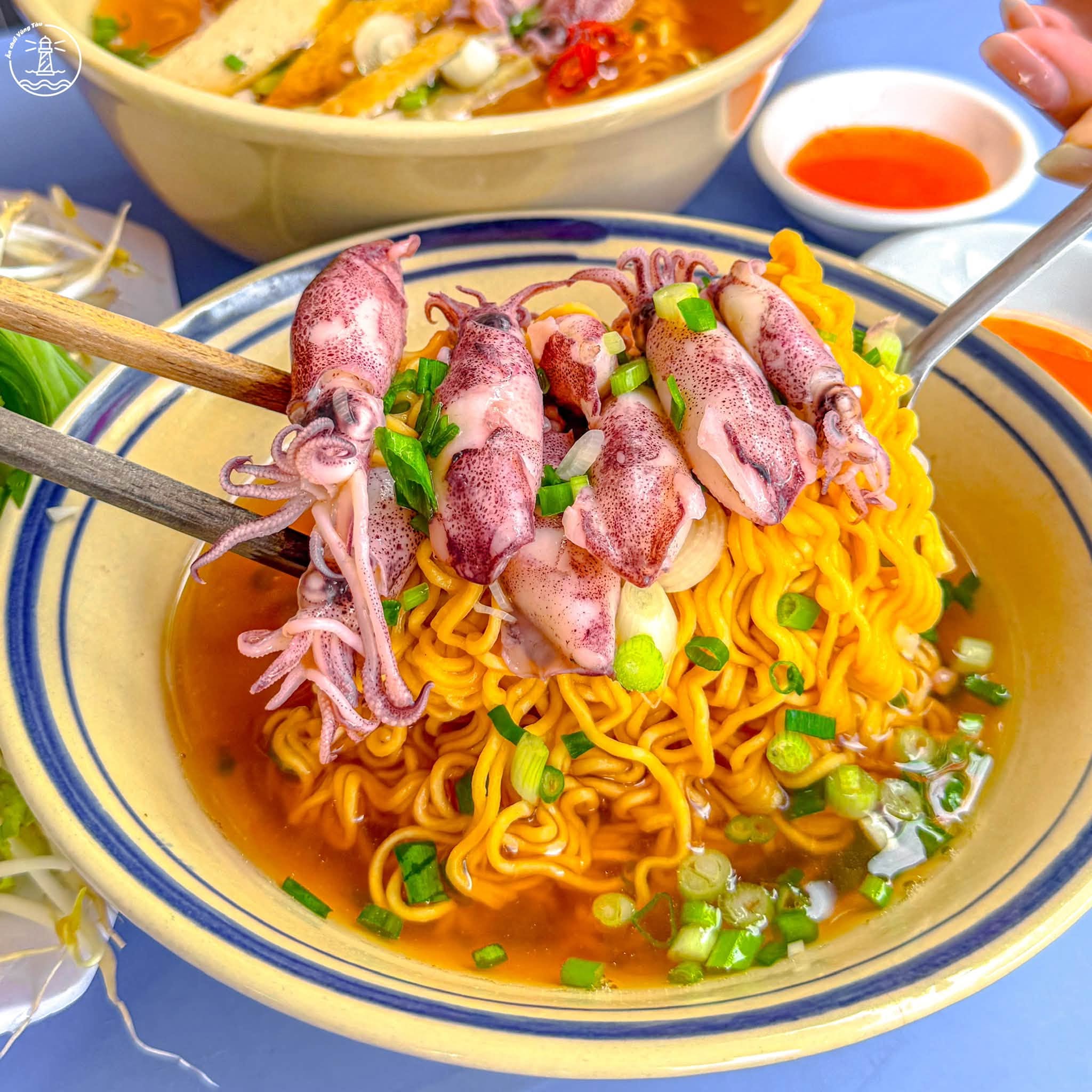 Mì mực Vũng Tàu