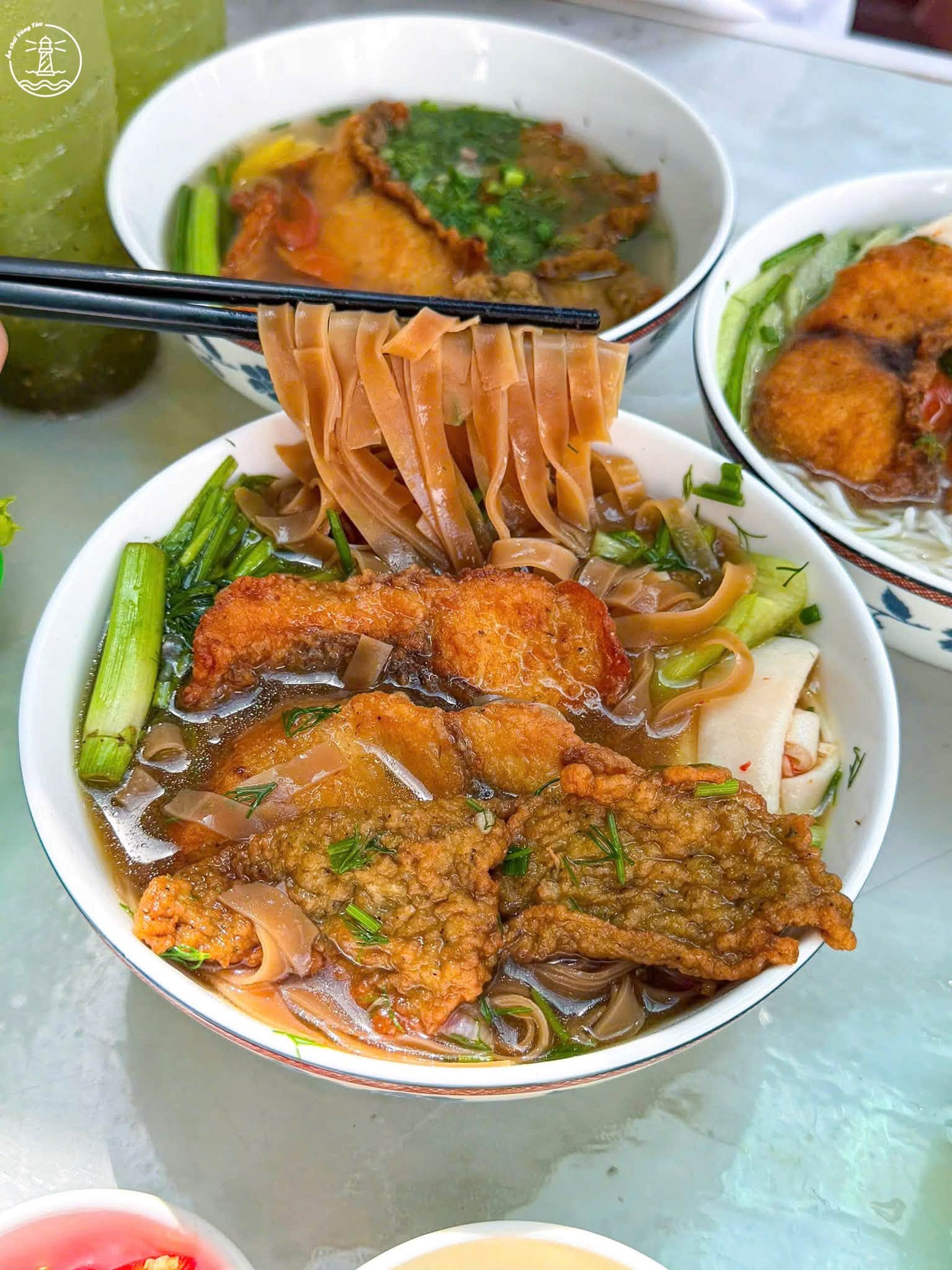 quán ăn sáng địa phương Vũng Tàu
