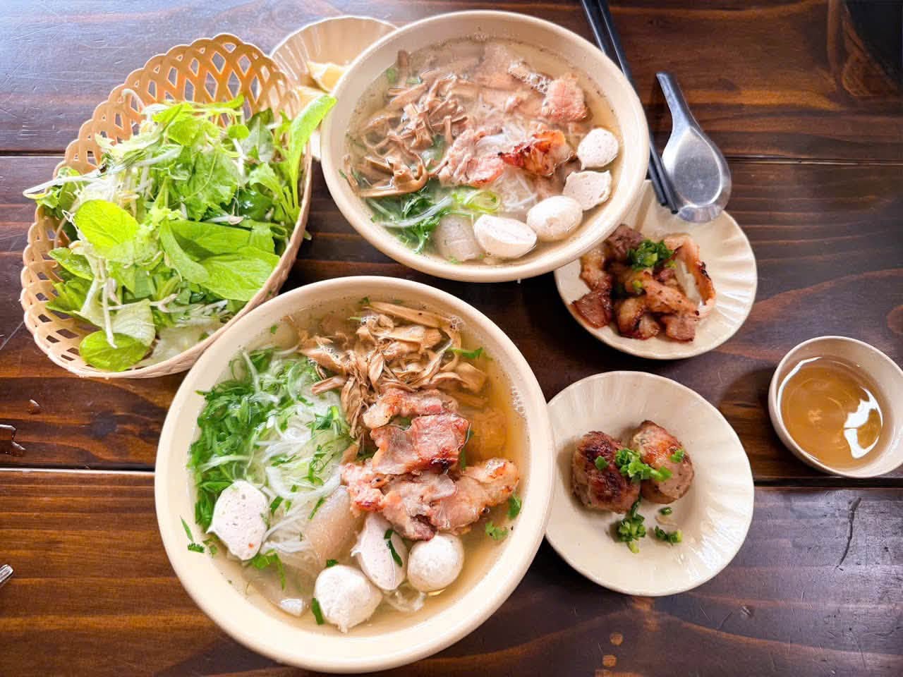 quán ăn sáng địa phương Vũng Tàu