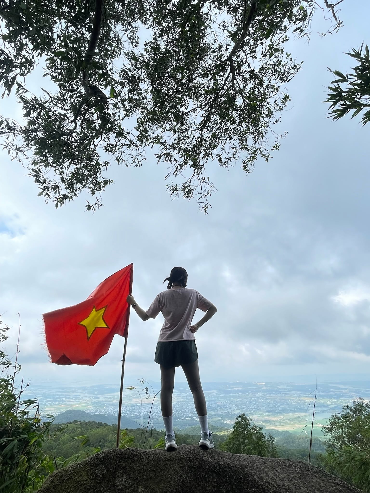 Trekking núi Dinh